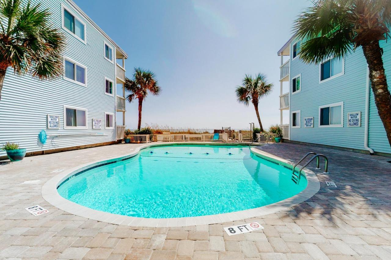 Ocean Retreat & Villas Myrtle Beach Bagian luar foto