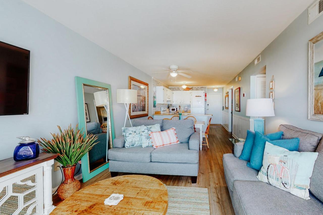 Ocean Retreat & Villas Myrtle Beach Bagian luar foto