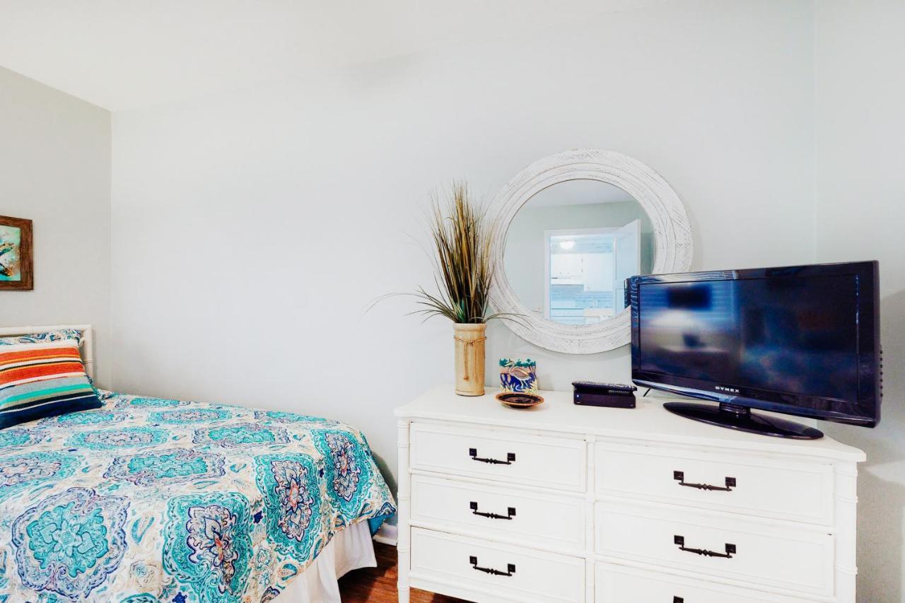 Ocean Retreat & Villas Myrtle Beach Bagian luar foto