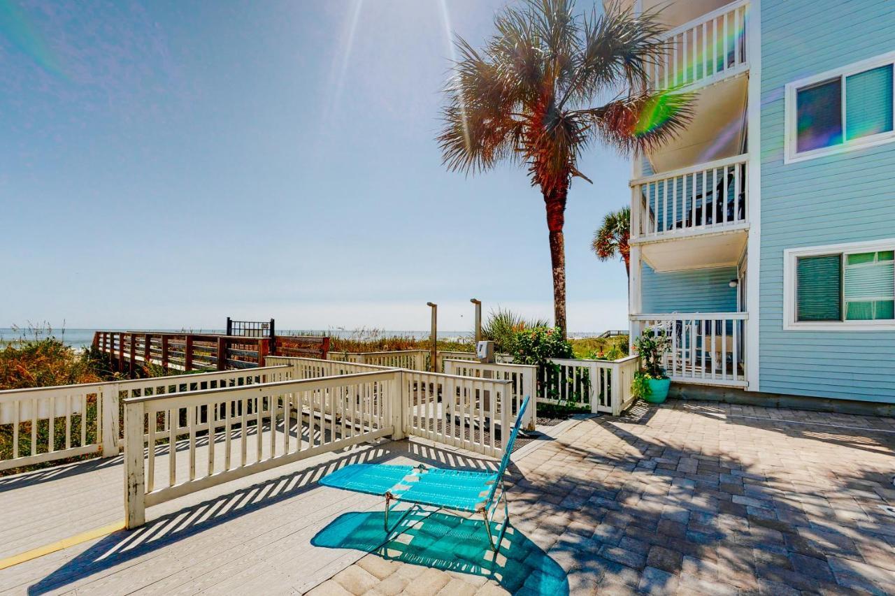 Ocean Retreat & Villas Myrtle Beach Bagian luar foto